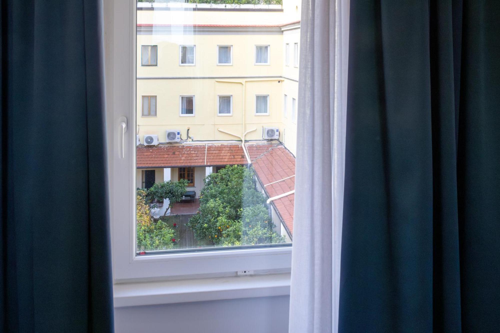 Hotel Palazzo Cappuccini Art Relais Neapel Exterior foto